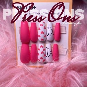 Pink Press-On Nails